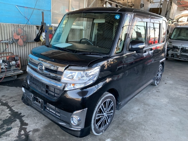 DAIHATSU TANTO — фото