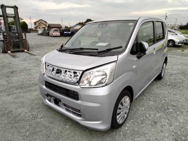 DAIHATSU MOVE — фото
