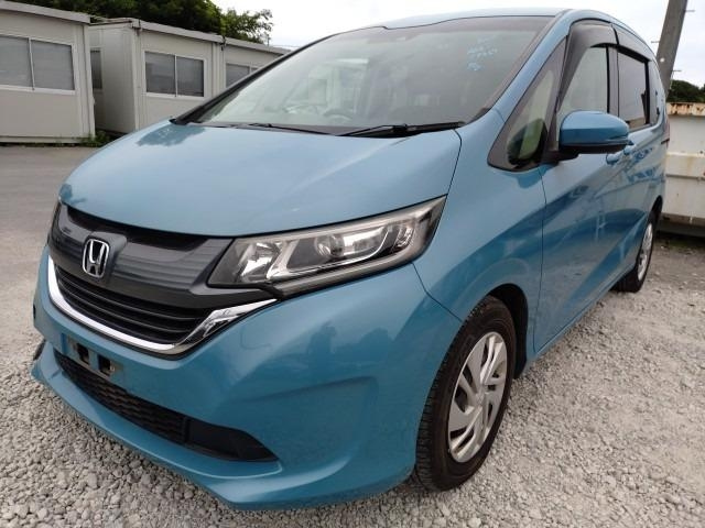 HONDA FREED — фото