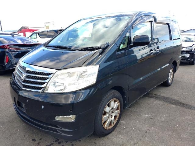 TOYOTA ALPHARD — фото