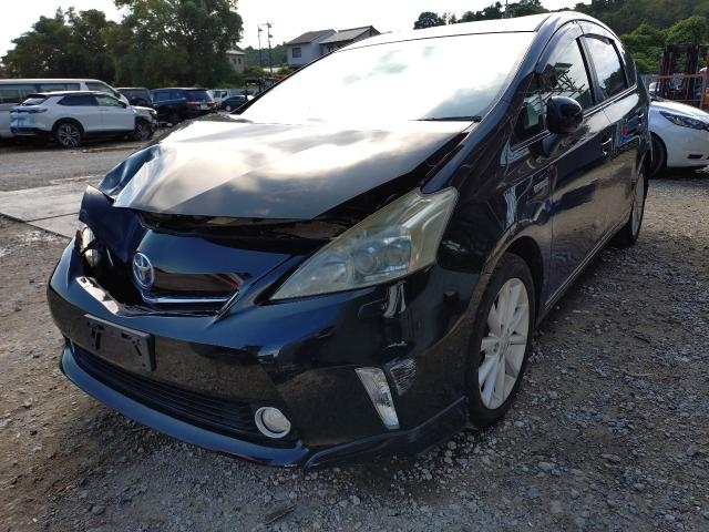 TOYOTA PRIUS — фото
