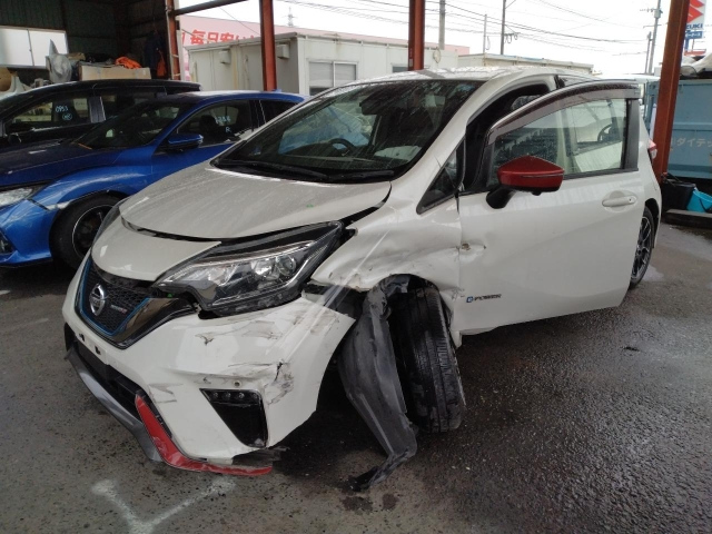 NISSAN NOTE — фото