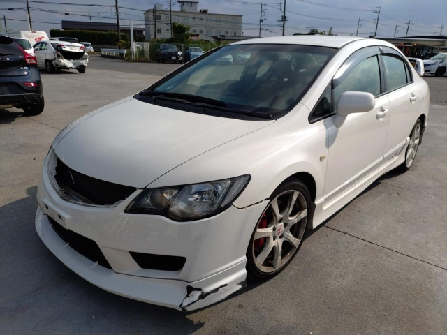 HONDA CIVIC — фото