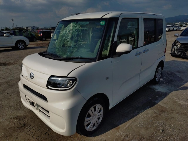 DAIHATSU TANTO — фото