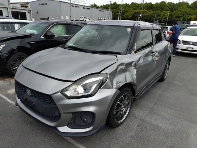 SUZUKI SWIFT — фото