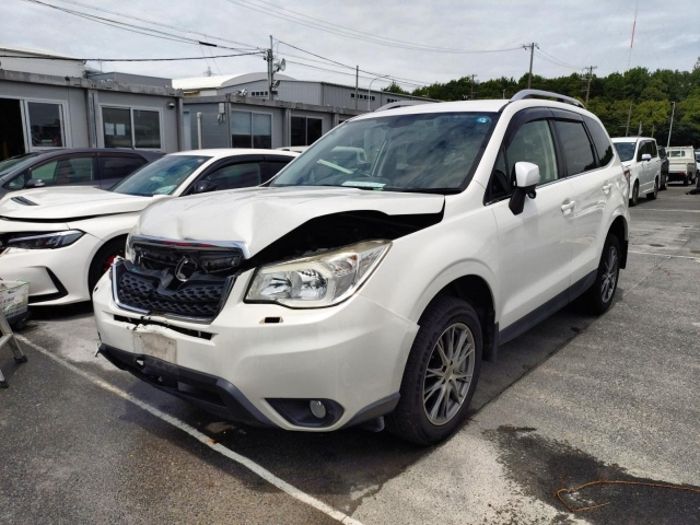 SUBARU FORESTER — фото