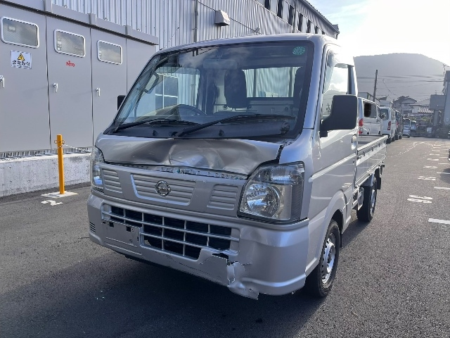 NISSAN CLIPPER — фото