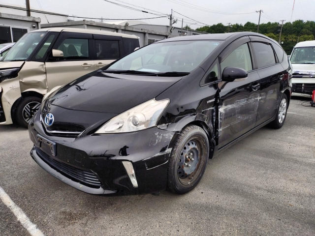 TOYOTA PRIUS — фото