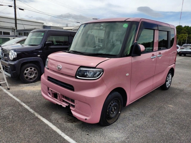 DAIHATSU TANTO — фото