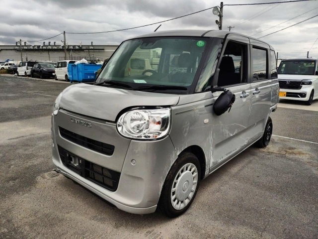 DAIHATSU MOVE — фото