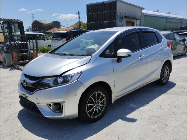 HONDA FIT — фото