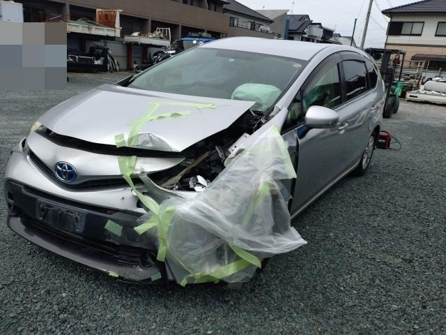 TOYOTA PRIUS — фото