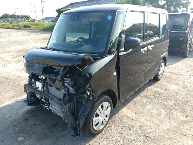 DAIHATSU TANTO — фото