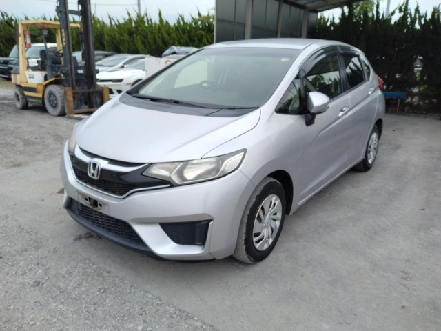 HONDA FIT — фото