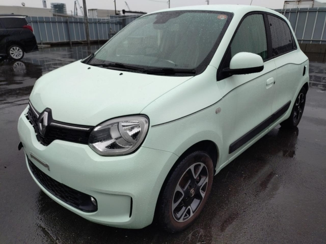 RENAULT TWINGO — фото