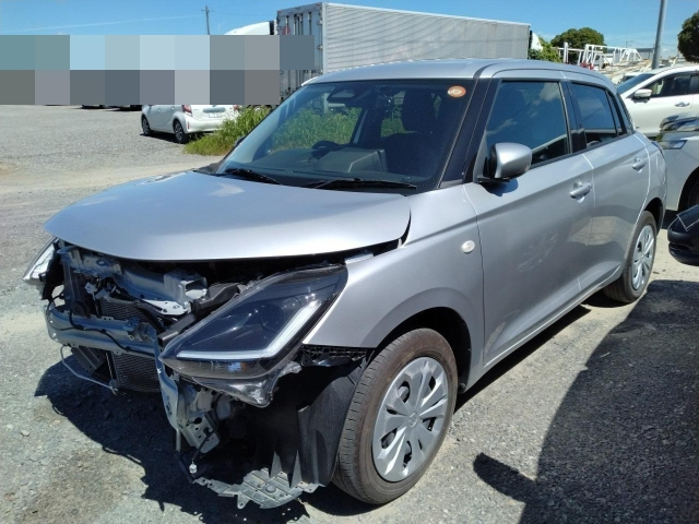 SUZUKI SWIFT — фото