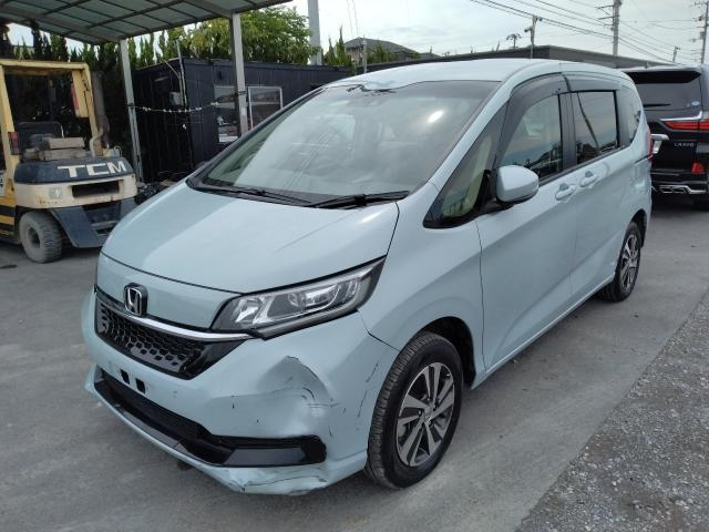 HONDA FREED — фото
