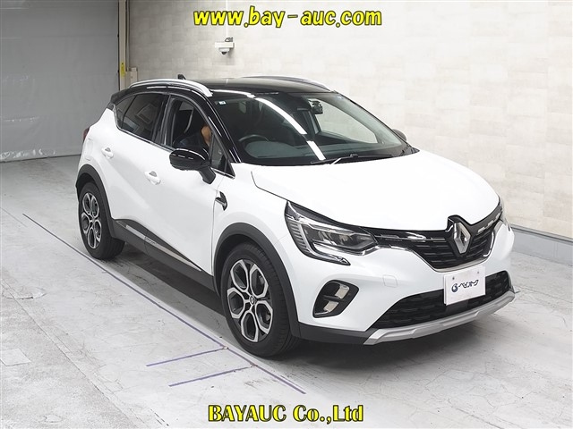 RENAULT CAPTUR — фото
