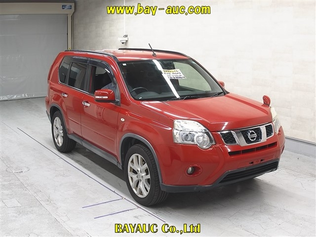 NISSAN X TRAIL — фото