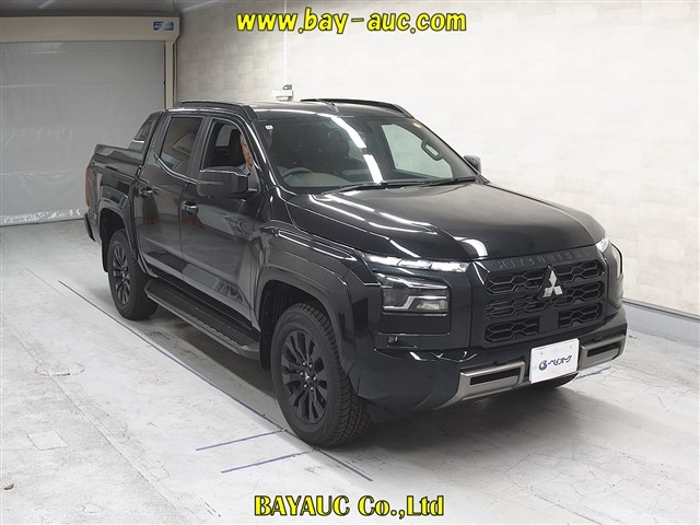 MITSUBISHI TRITON — фото