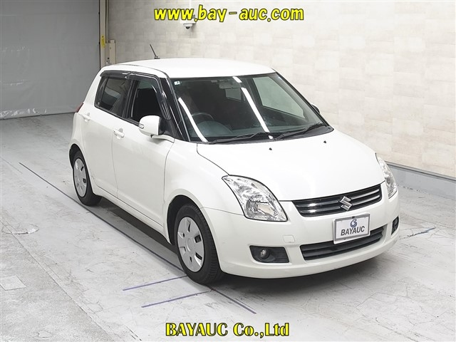 SUZUKI SWIFT — фото