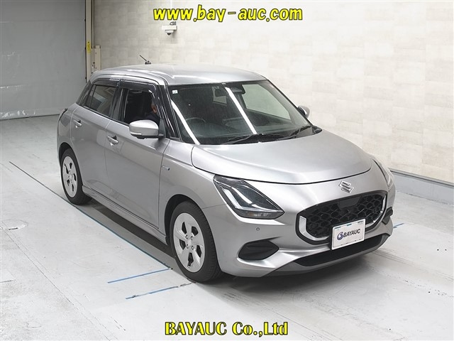 SUZUKI SWIFT — фото