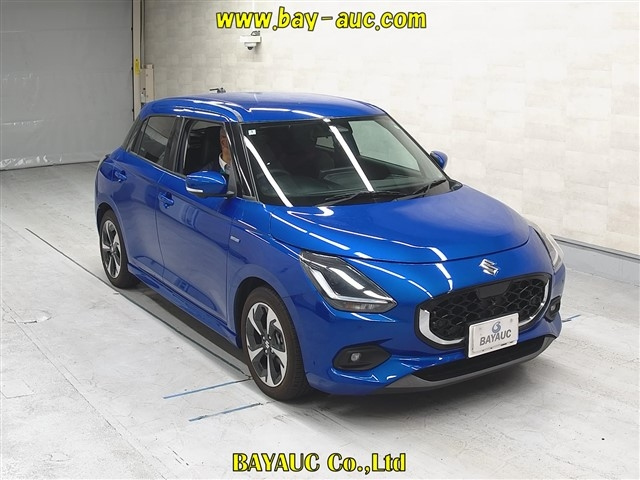 SUZUKI SWIFT — фото