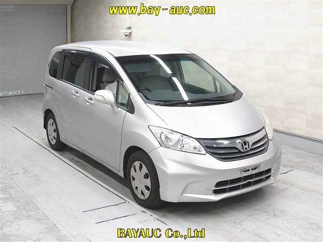 HONDA FREED