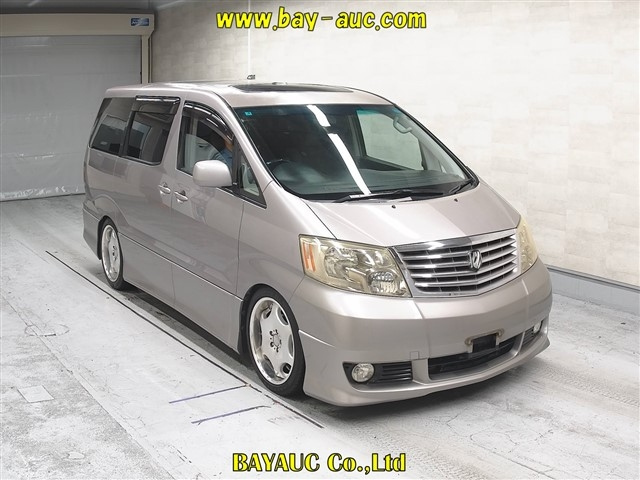 TOYOTA ALPHARD — фото