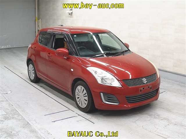 SUZUKI SWIFT — фото