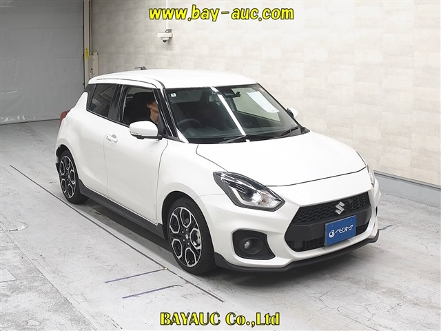 SUZUKI SWIFT — фото