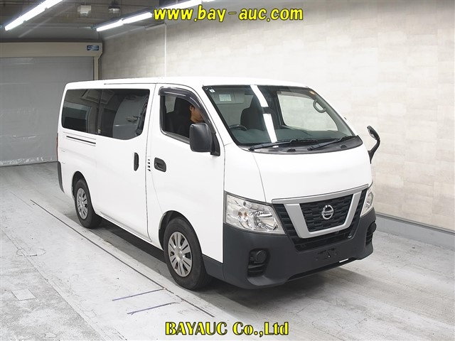 NISSAN CARAVAN — фото