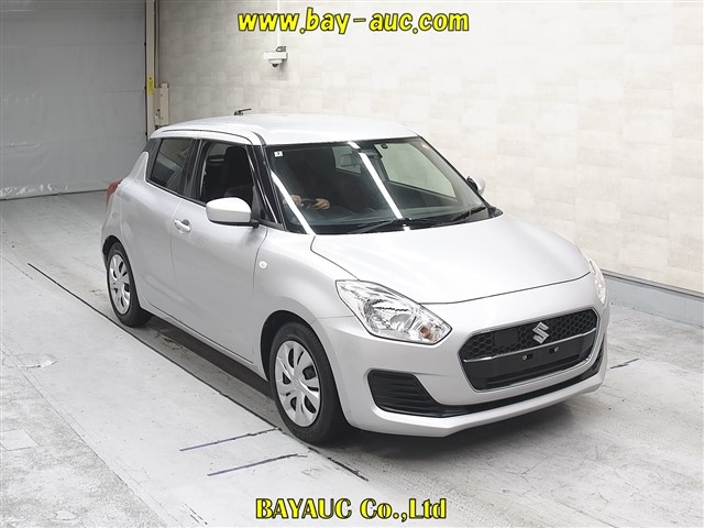 SUZUKI SWIFT — фото