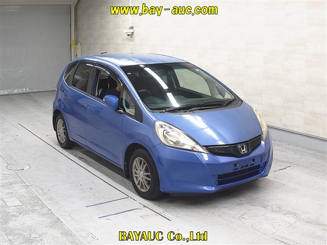 HONDA FIT — фото