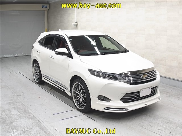 TOYOTA HARRIER — фото