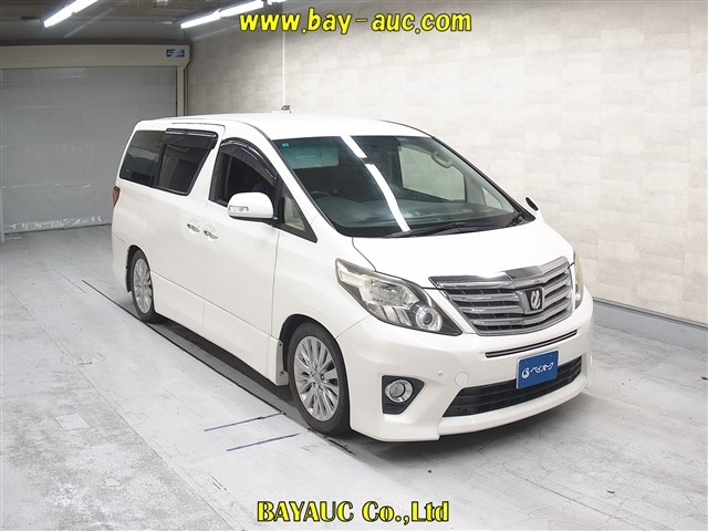 TOYOTA ALPHARD — фото