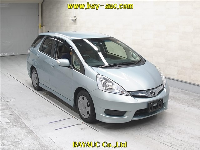 HONDA FIT SHUTTLE
