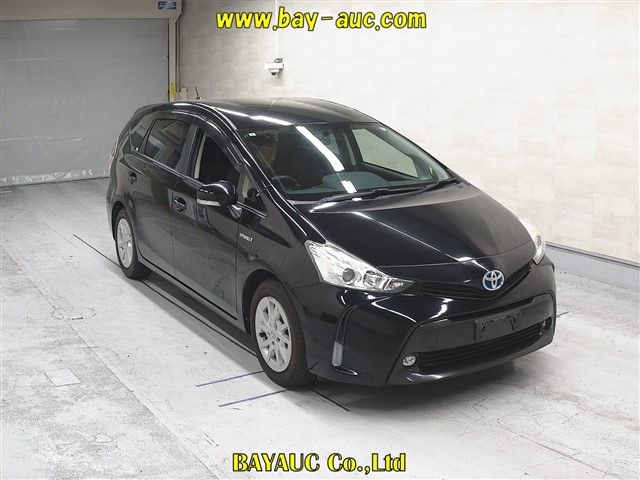 TOYOTA PRIUS — фото