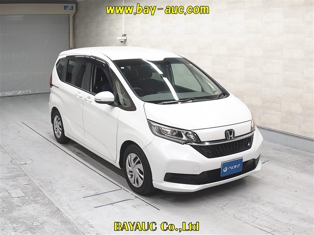 HONDA FREED — фото