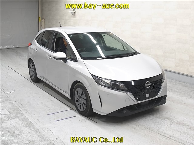 NISSAN NOTE — фото
