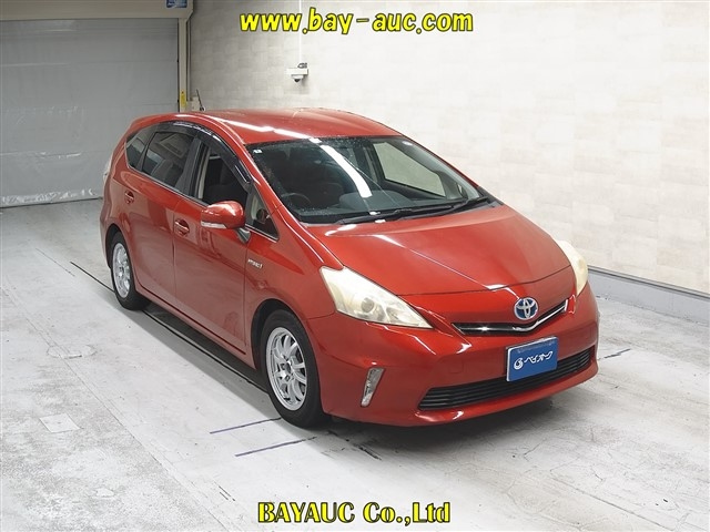 TOYOTA PRIUS — фото