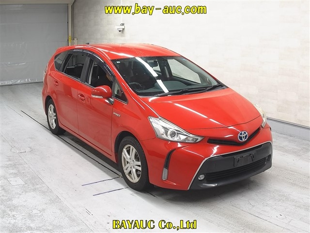 TOYOTA PRIUS — фото
