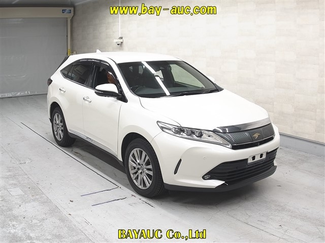 TOYOTA HARRIER — фото
