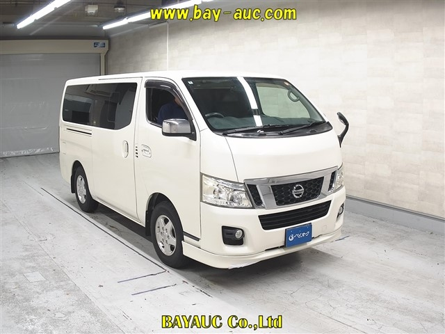 NISSAN CARAVAN — фото