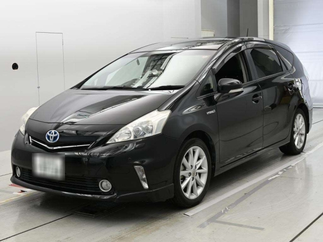 TOYOTA PRIUS — фото