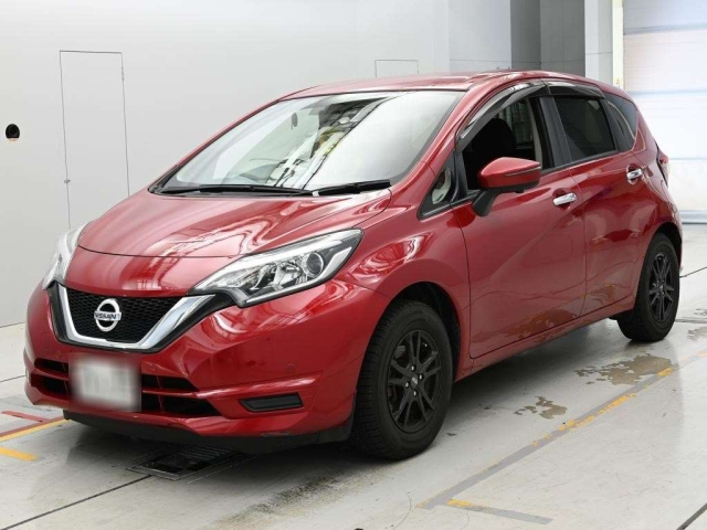 NISSAN NOTE — фото