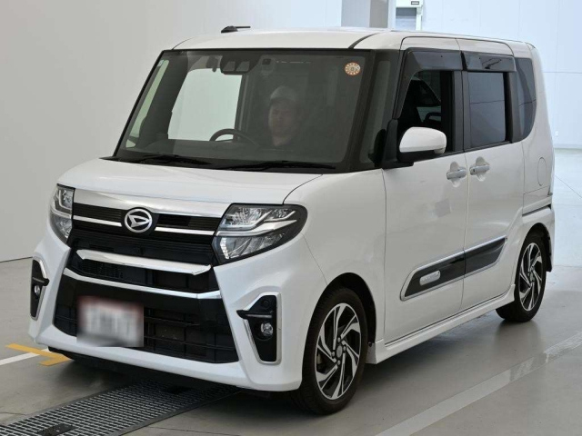 DAIHATSU TANTO — фото