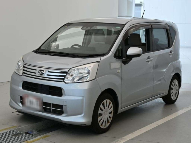 DAIHATSU MOVE — фото