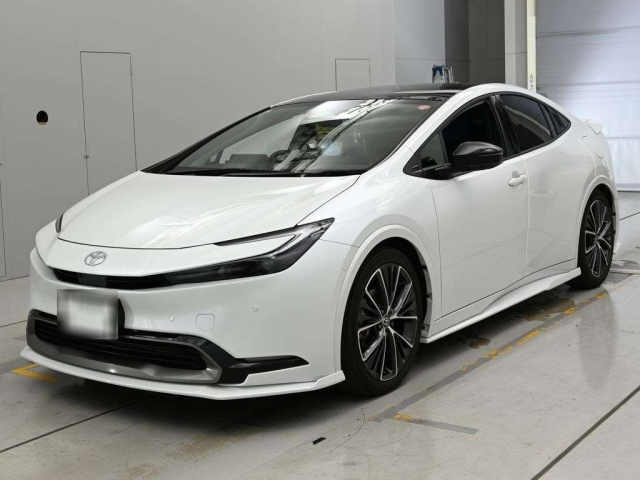 TOYOTA PRIUS — фото