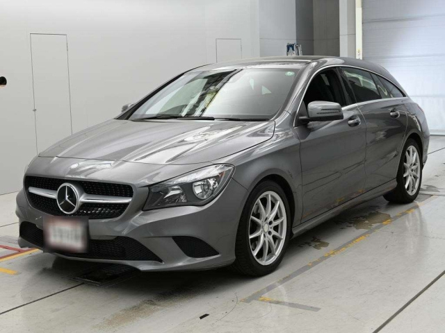 MERCEDES-BENZ CLA — фото